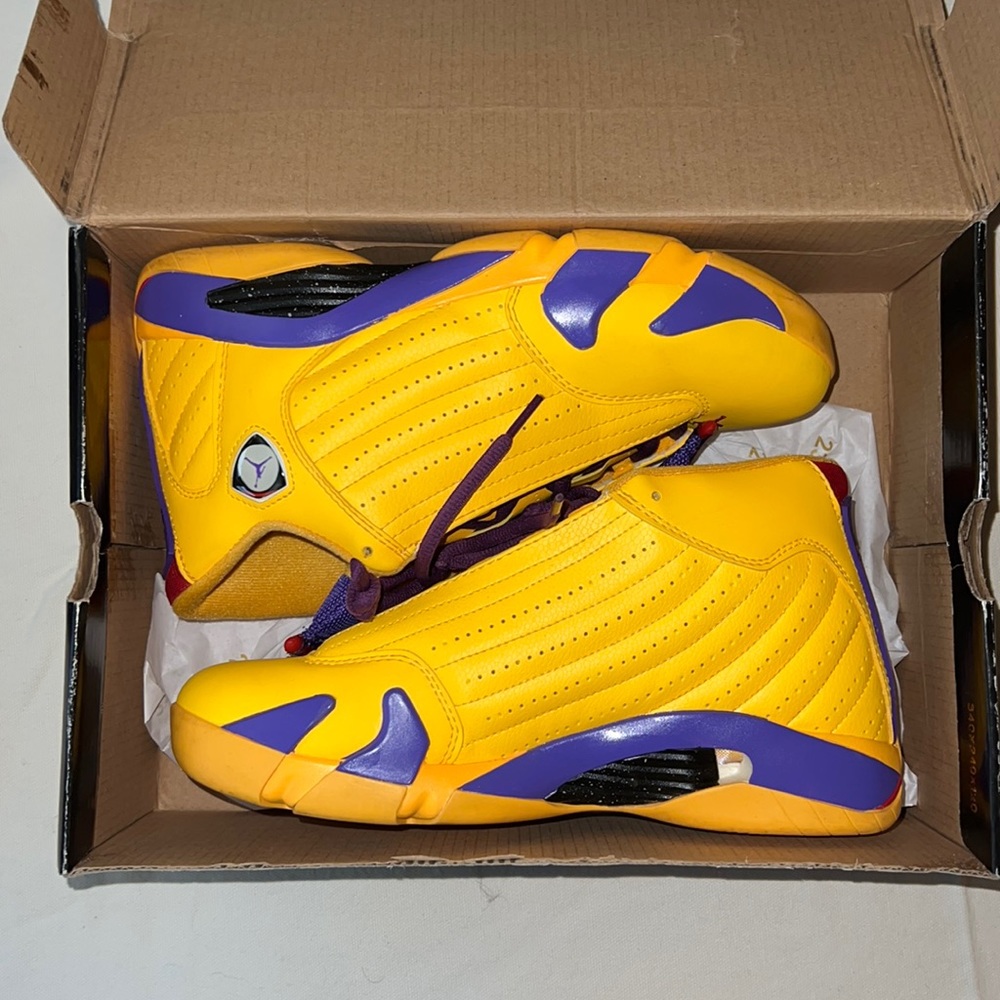 Air Jordan 14 retro “university gold”